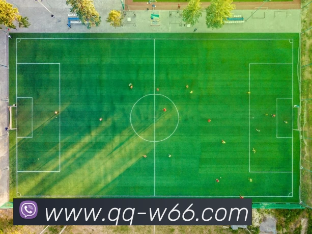 美媒对比杰夫格林与KD新秀赛季定妆照展现岁月轮回之美